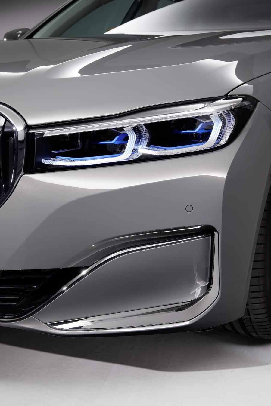 Детали экстерьера BMW 750Li xDrive (G12) 2019 года  (WW) (фото 15 из 164)